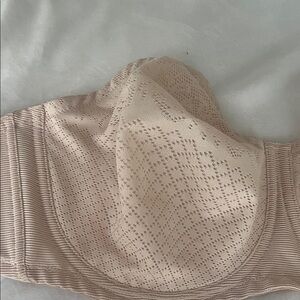 Strapless Wacoal Lace Beige Bra 38DD